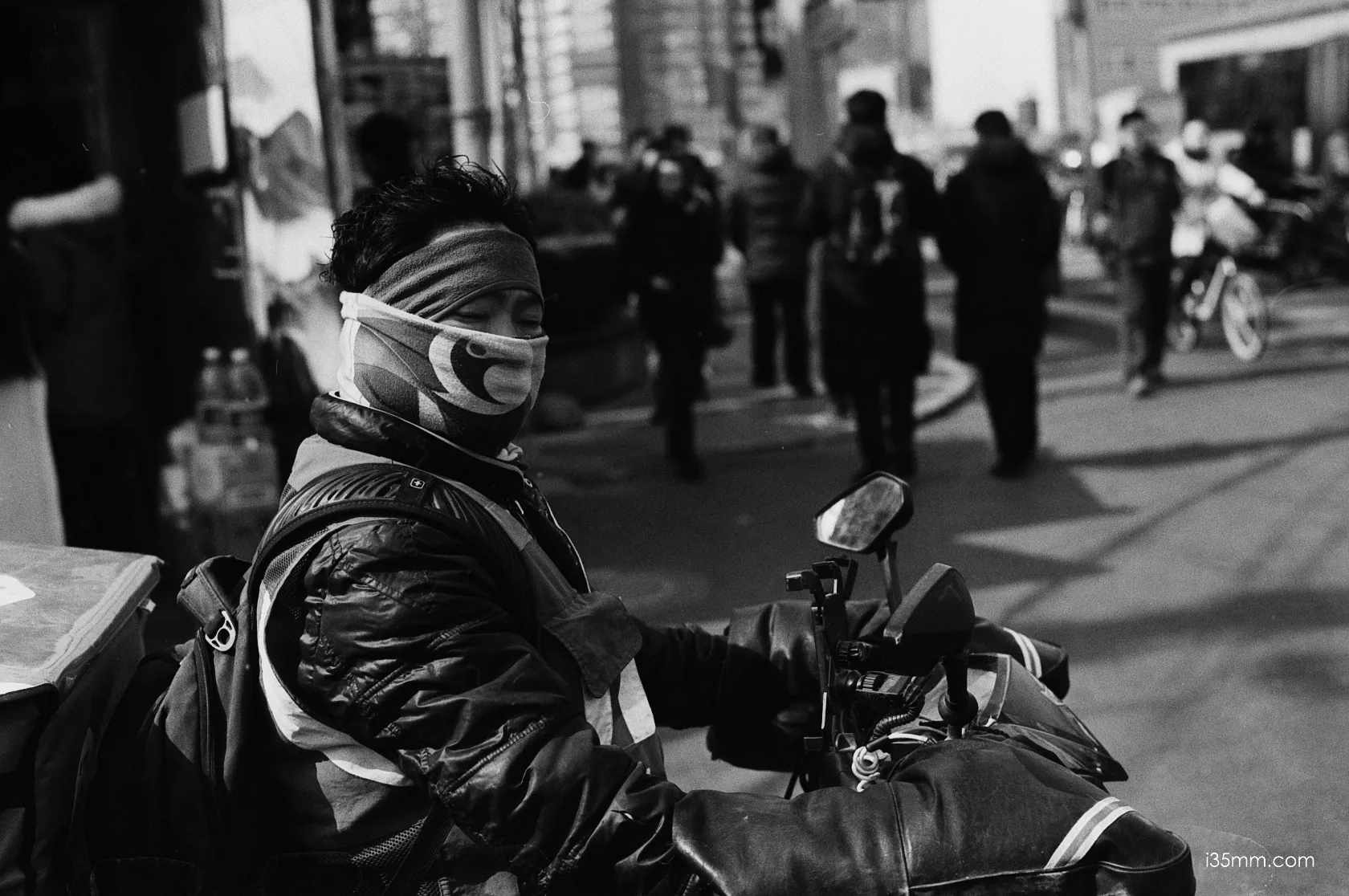 Leica Summicron 50mm F2 + Leica M2