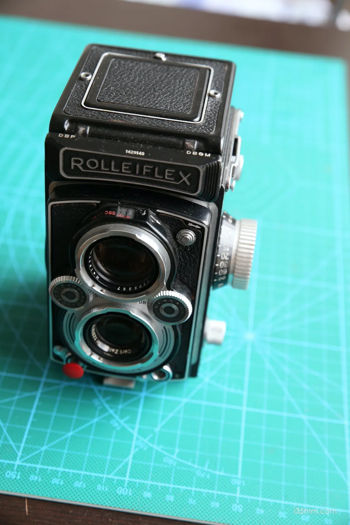 Rollei Rolleiflex 3.5 MX EVS Medium Format TLR Camera