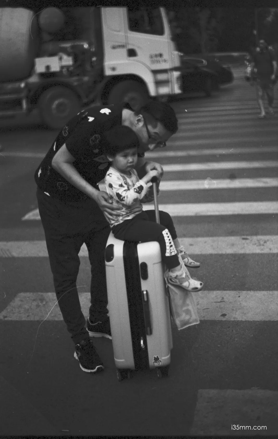 leica summilux 50mm 1.4 pre-asph e46